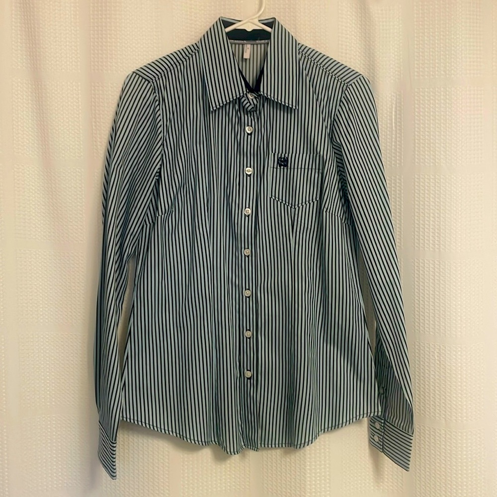 Cinch Women’s Button Down Medium